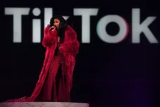 Syndication: Arizona Republic