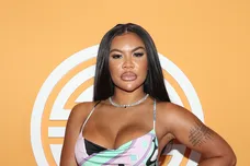 Chinese Kitty Rejected Drake Gossip News