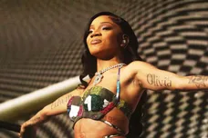 GloRilla Brandon Ingram PDA Gossip News