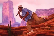 Syndication: Desert Sun