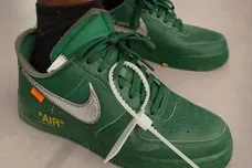 virgil-abloh-nike-air-force-1-low-green-sample-sneaker-news