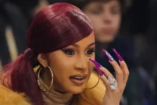 Cardi B Offset Deletes Post Child Paternity Stefon Diggs Hip Hop News