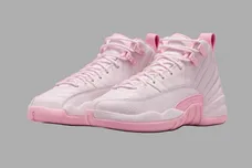 air-jordan-12-pearl-pink-sneaker-news
