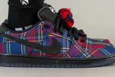nike-sb-dunk-low-nardwuar-sneaker-news