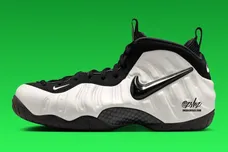 nike-air-foamposite-pro-glow-in-the-dark-sneaker-news