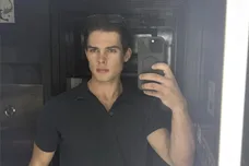 Clavicular Injures Stalker Running Him Over Cybertruck Viral News