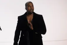 Kanye West Deon Cole Comedy Show Hollywood Hip Hop News