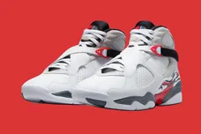 air-jordan-8-bugs-bunny-sneaker-news