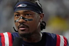 Stefon Diggs Chef Pay Dispute Sports News