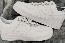drake-x-chrome-hearts-x-nike-air-force-1-sneaker-news