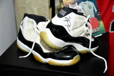 Julien's Auctions Hosts Sports Legends Press Preview