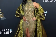 Entertainment: 2025 Grammy Awards - Arrivals and Press Room