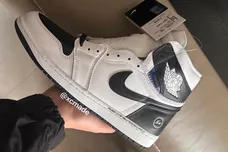 fragment-x-union-x-air-jordan-1-black-white-sneaker-news
