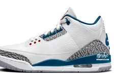 air-jordan-3-true-blue-sneaker-news