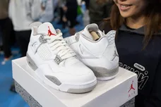 Sneaker Fans Attend Australia's Largest Sneaker Convention