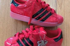 young-thug-sp5der-x-adidas-superstar-red-sneaker-news