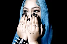 PIERCING ON MY HAND North West