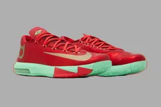 nike-kd-6-christmas-sneaker-news