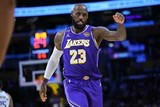 NBA: Dallas Mavericks at Los Angeles Lakers
