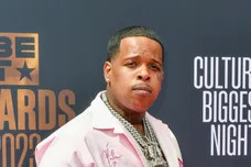 Finesse2tymes Kicks Ladies Out