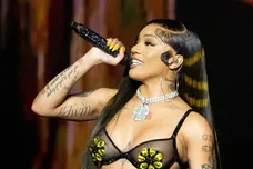 GloRilla Alleges Sister Tried To Shoot Her