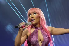 Nicki Minaj Slammed Photographer