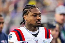 Stefon Diggs Offset Ex Cardi B