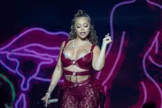 LeVeon Bell Claims Latto Setting Bad Example For Women