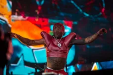 Syndication: Desert Sun