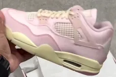 air-jordan-4-retro-iced-carmine-sneaker-news