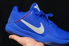 nike-kobe-5-protro-dodgers-sneaker-news