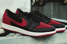air-jordan-1-low-og-banned-sneaker-news