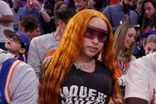 Ice Spice Attacked By Fan Hollywood McDonalds New Video