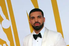 Drake Surprises Streamer "ICEMAN"