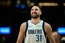 NBA: Dallas Mavericks at Portland Trail Blazers