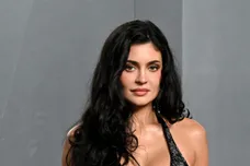 Kylie Jenner Ex-Housekeeper Sues