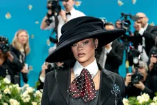 Rihanna Shooting Suspect Custody