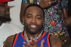 Adrien Broner Called Out Touching 19 Year Old Streamer