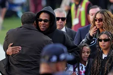Jay Z Beyonce Kids Spotted Rare Family Outing