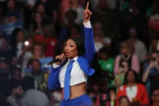 Megan Thee Stallion Twerks Miami Nightclub