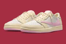 travis-scott-jordan-1-low-shy-pink-iq7604-100-release-date-4