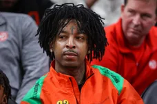 21 Savage Latto Wifey Charleston White