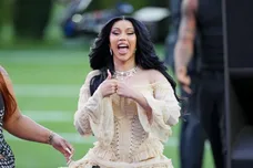 Cardi B Reacts Viral Video Getting Beat Up