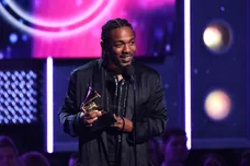 Kendrick Lamar Meet Seven Year Old Fan Lost Arms
