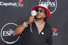 Max B Weighs In Drake Kendrick Lamar
