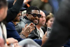 Usher Reacts Theory Clone Performing