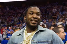 May 5, 2018; Philadelphia, PA, USA; Musical recording artist Meek Mill (R) and Questlove (L) look on before action between the