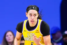 WNBA: Los Angeles Sparks at Dallas Wings