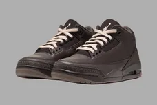 SneakerHeader.001