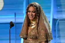 Feb 12, 2017; Los Angeles, CA, USA; Beyonce accepts Best Urban Contemporary Album during the 59th Annual Grammy Awards at